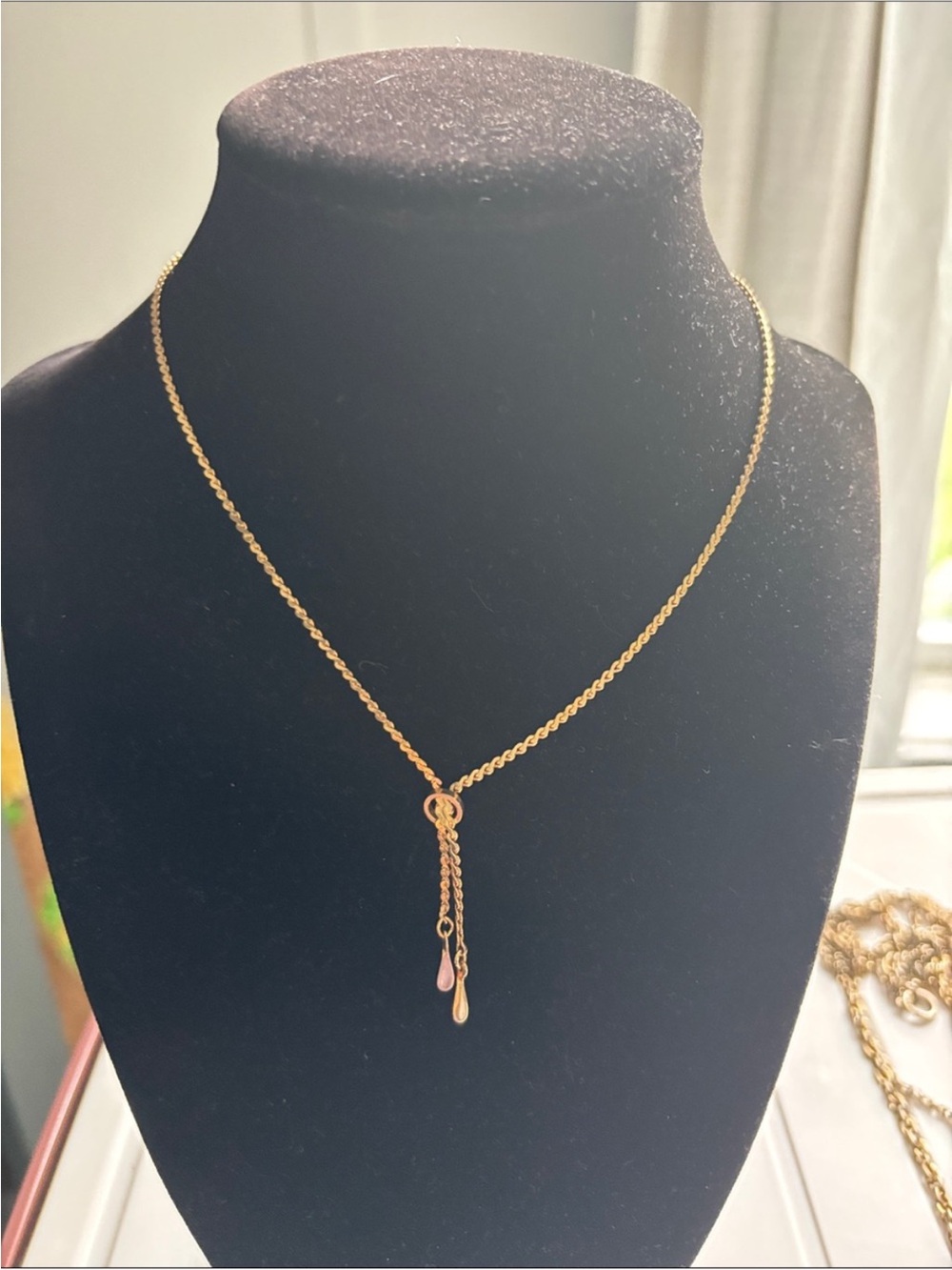 Gold Drop Lariat Necklace - Elegant Women’s Jewelry